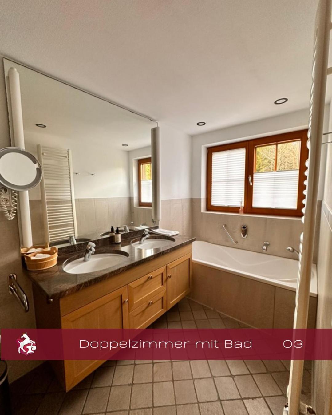 Schwarzwald Lodge Inselklause Schönwalde Esterno foto